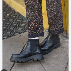 Vagabond Shoemakere Cosmo 2.0 Chelsea boots